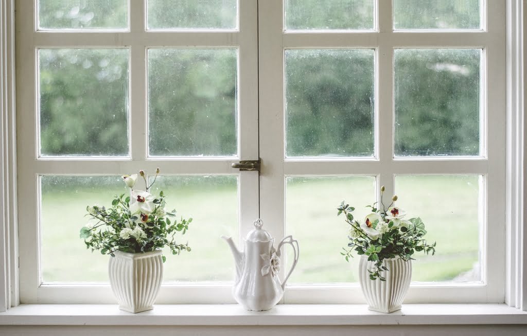 7 Window Cleaning Mistakes You Must Stop Making Now